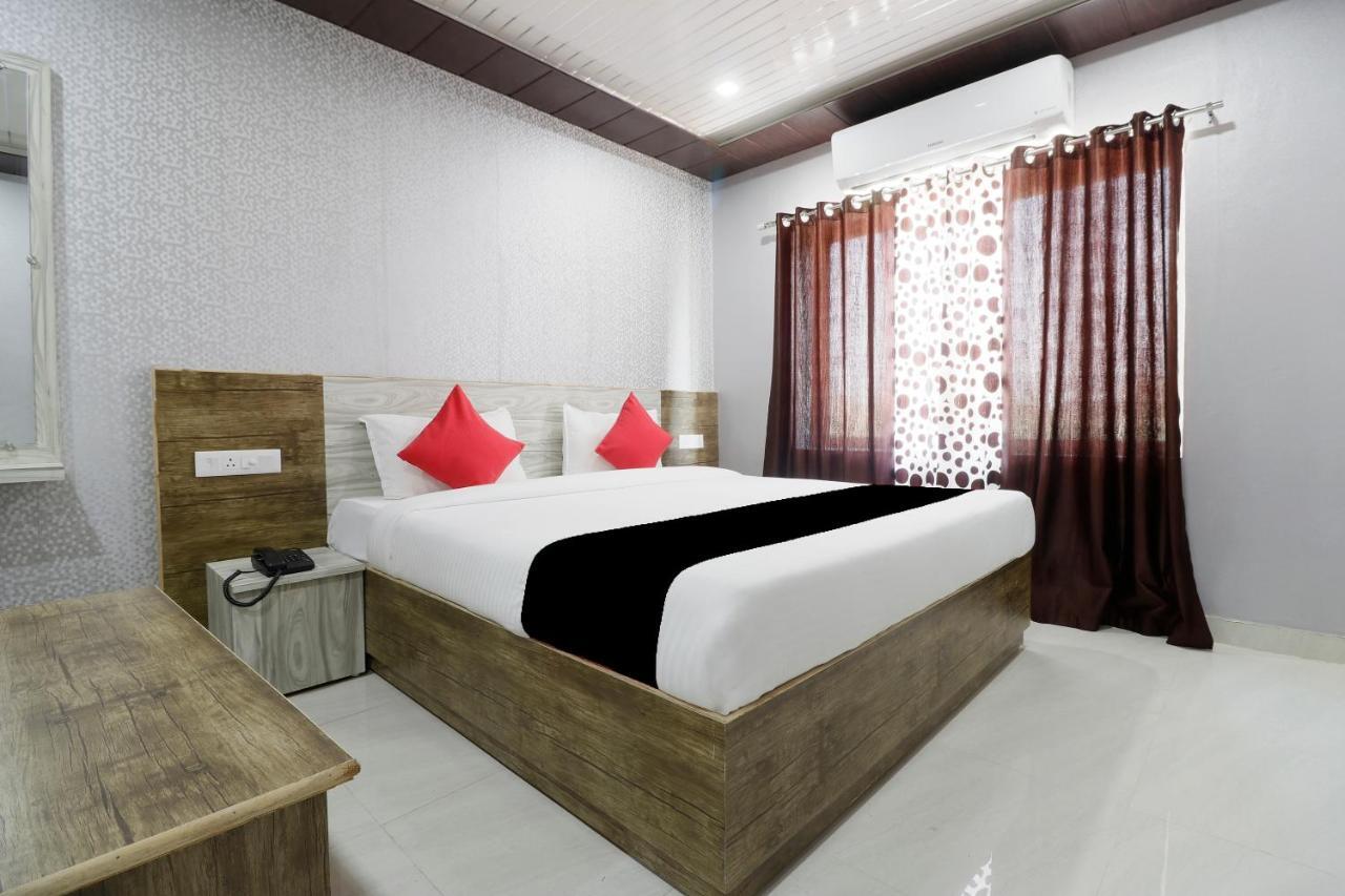 Capital O 63158 Hotel Om Sai Ram Chhatarpur Экстерьер фото