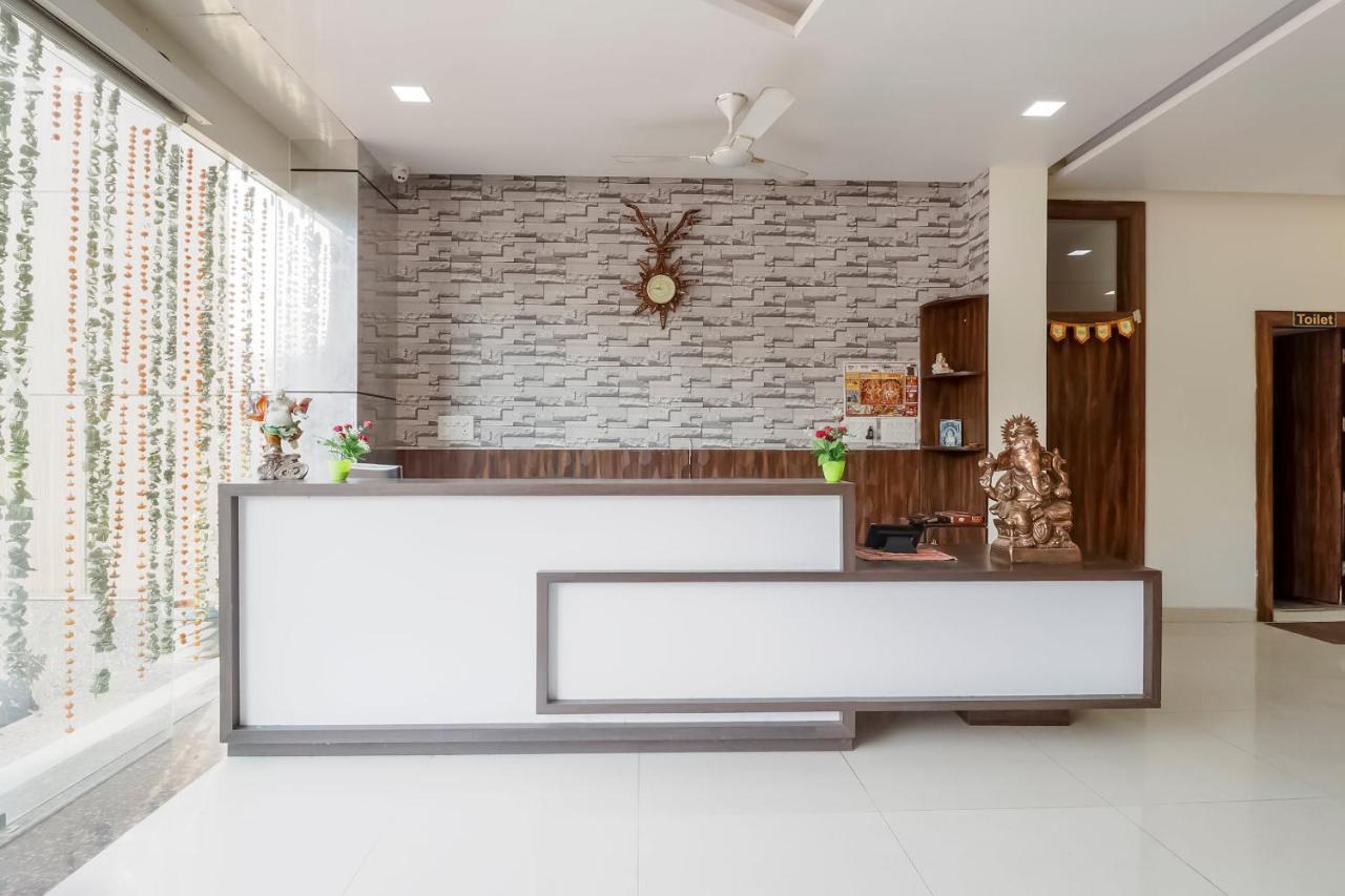 Capital O 63158 Hotel Om Sai Ram Chhatarpur Экстерьер фото